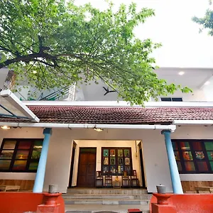 Hostel Trippr Alleppey - Backpacker India